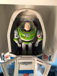Buzz lightyear