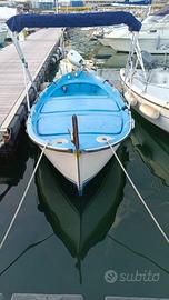 Gozzo ligure 5 m in vetroresina