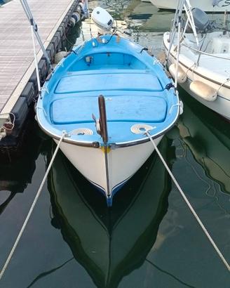 Gozzo ligure 5 m in vetroresina