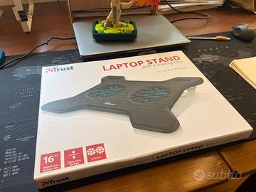 Laptop stand con ventole