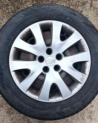 Cerchi Subaru Impreza + Copricerchi + Pneumatici