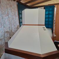 Cappa da cucina ad angolo