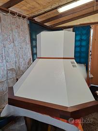 Cappa da cucina ad angolo