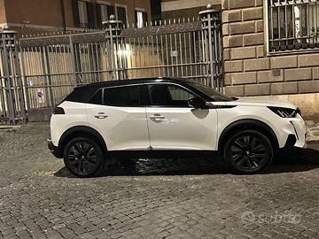 Peugeot 2008 GT 2022 – Automatica – Full Option