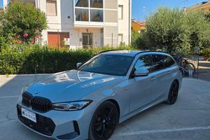 BMW 320 d Touring mhev 48V xdrive MSport auto