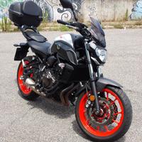 YAMAHA MT 07