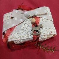 saponetta  profumata e decorata a mano