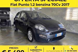 Fiat Punto 1.2 Lounge 2017 69Cv