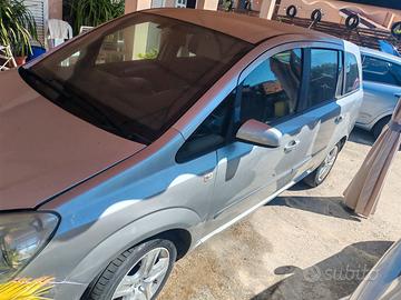 Zafira 1.6 benzina/gpl