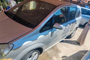 Zafira 1.6 benzina/gpl
