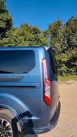 Ford tourneo custom sport