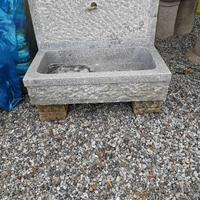 Fontana in granito