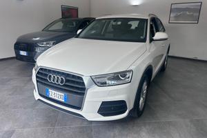 Audi Q3 2.0 TDI 120 CV Business
