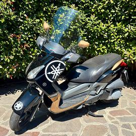 Xmax 250