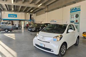 Toyota iQ 1.0 Sol