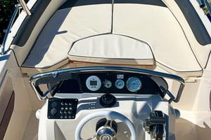 Barca AS mariner pari a nuovo luglio 2023