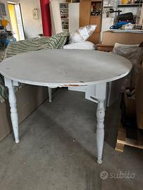 Tavolo in legno rotondo 120cm allingabile