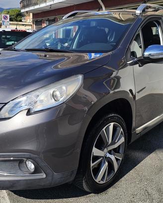 Peugeot 2008 BlueHDi 100 Allure