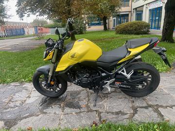 HONDA HORNET 750