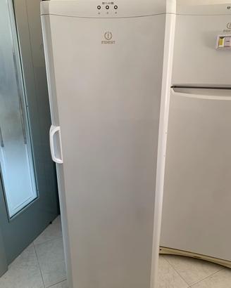 Congelatore Indesit