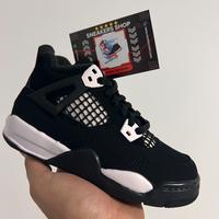 Jordan 4 white thunder ps