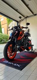 KTM SUPERDUKE 1290 r