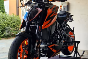 KTM SUPERDUKE 1290 r
