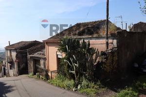 Casa Indipendente - Fiumefreddo di Sicilia