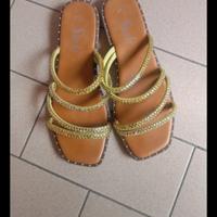 sandali aperti bassi