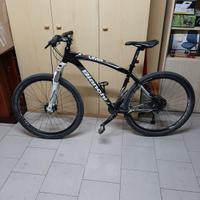 Bici Bianchi Kuma 27.1