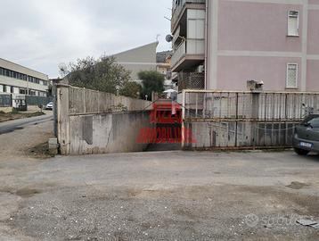 Villabate-magazzino carrabile-cod.a319