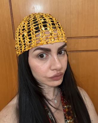 Cappello/ berretto uncinetto, cotone e paillettes