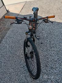 Mountain bike GTA da 29"