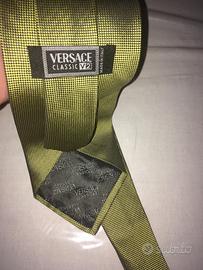 Cravatta  Versace 👔