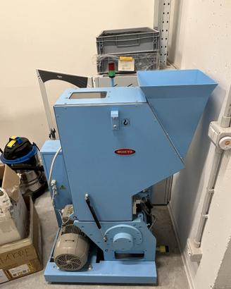 Granulatore gr2020u2 moretto shredder. occ