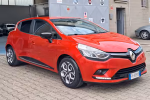 Renault Clio 1.2 75CV Zen NeopatentatiOK