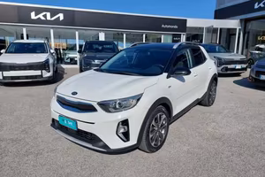 Kia Stonic 100 CV MHEV Style DesignPack Bi-color