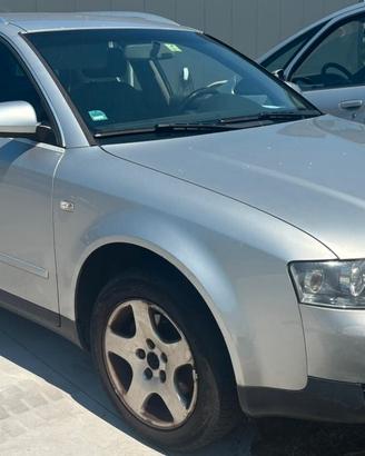 AUDI A4 per ricambi usati