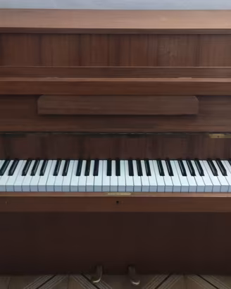 Pianoforte gratuito, ritiro a carico dell'interes