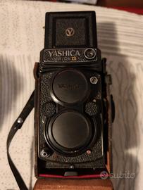 yashica mat 124g