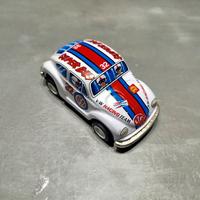 Maggiolino VW in latta