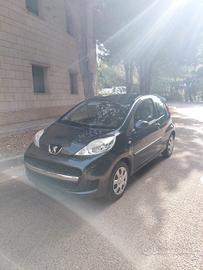 Peugeot 107 1.0 68CV 3p. Plaisir