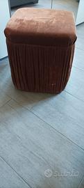 pouf (o ottomana)
