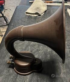 Altoparlante a tromba d'epoca S.G. BROWN Mod. H4