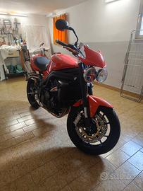 Triumph Speed Triple 1050