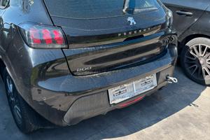 Peugeot  208 del 2022 per ricambi