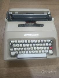 Macchina da scrivere Olivetti Lettera 35