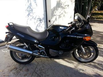 Ricambi usati per gsx 600 f anno '00 nero