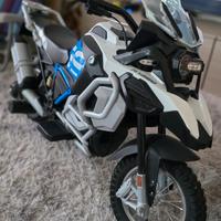 Moto elettrica BMW R1250 GS Adventure

