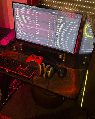 POSTAZIONE COMPLETA DA GAMING.